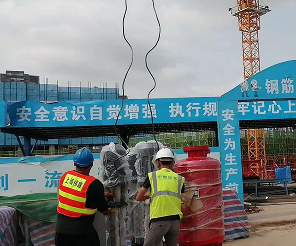 恒壓供水設(shè)備深圳龍崗世茂簽約交付